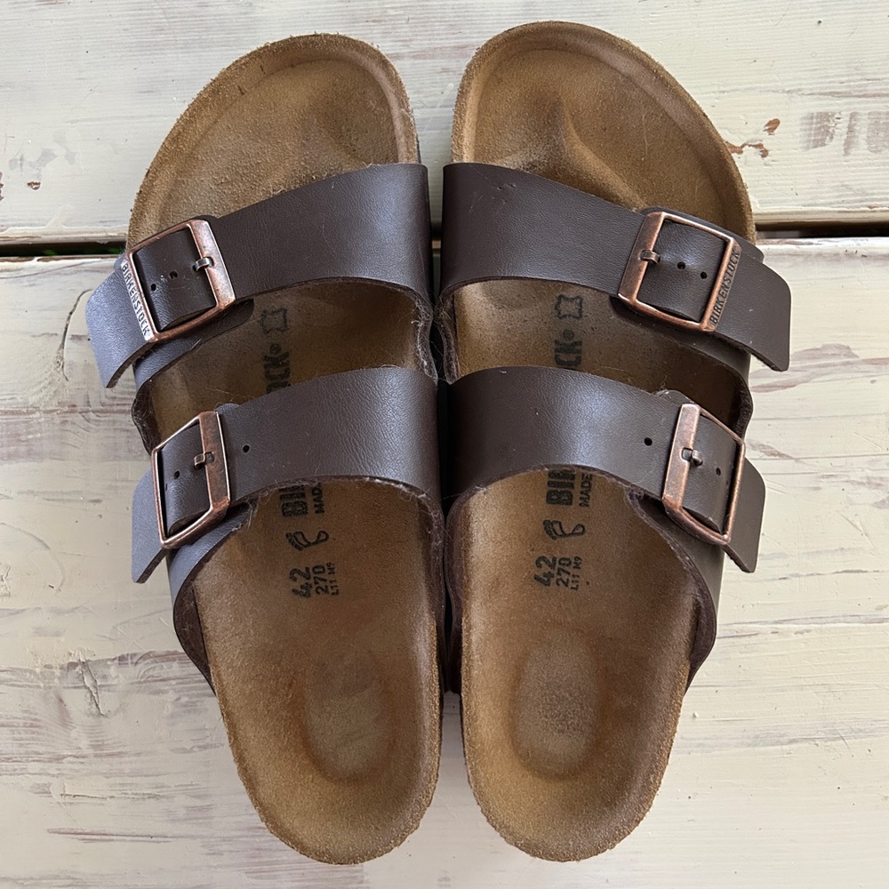 Birkenstock Arizona sandals mocha size 9 men 11 women
